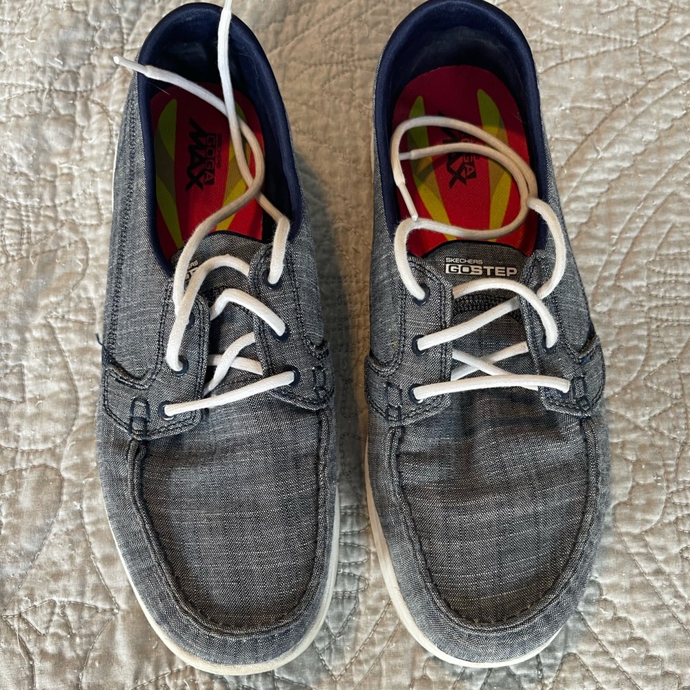 Skechers Go Step sz 9 1/2